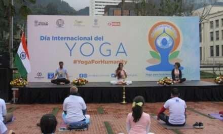 Hoy celebre el día del yoga gratis en la Universidad Icesi