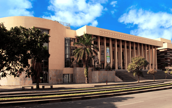 Domingos en familia en la Biblioteca Departamental en Cali