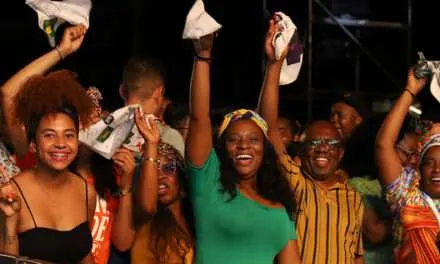 En Cali: ¡Saque el pañuelo, a disfrutar del Festival Petronio Álvarez!