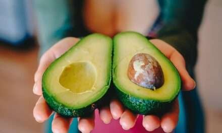 Cómo elegir el aguacate perfecto: Consejos para saber si está maduro