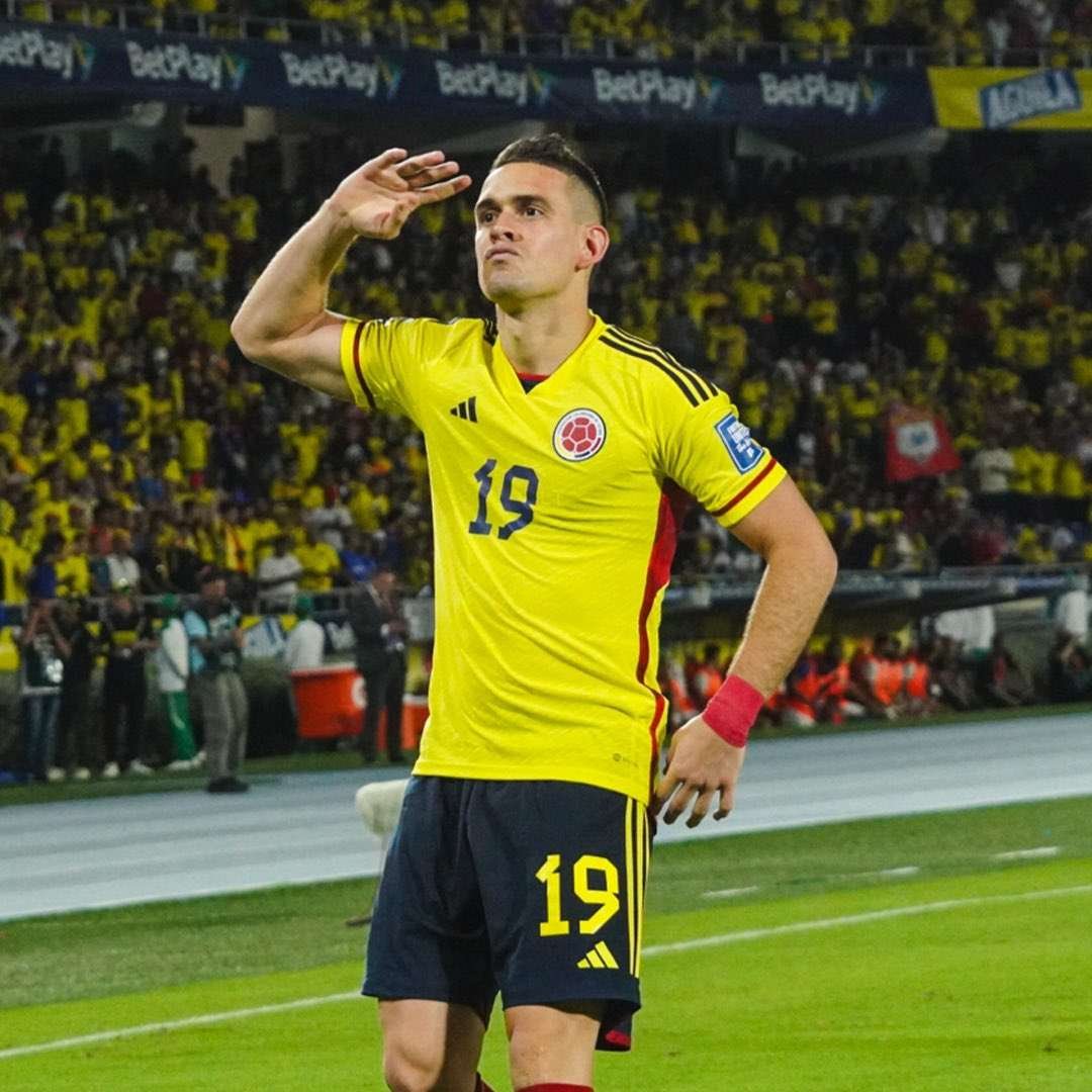 Rafael Santos Borré, selección Colombia