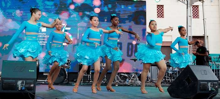Disfruta de un fin de semana cultural en Cali: Salsa, cocina en vivo y teatro