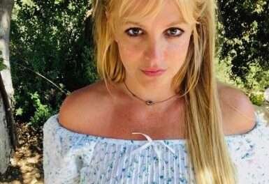 Britney Spears alborotó las redes al publicar una foto sin ropa en Instagram