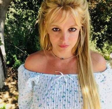 Britney Spears alborotó las redes al publicar una foto sin ropa en Instagram