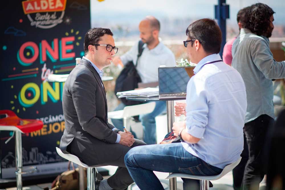El programa Aldea, dirigidos a emprendedores, ha beneficiado desde el 2017 a más de 4.500 emprendimientos en Colombia.