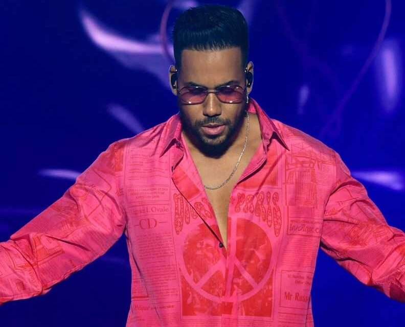 Romeo Santos y otros famosos muertos en redes sociales