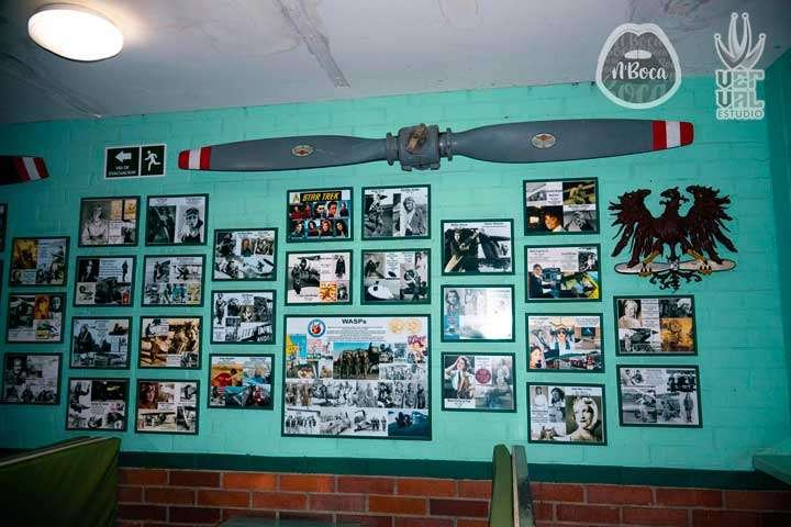 Museo-Fenix-1 Cuadros con las fotos de las mujeres aviadoras, en el Museo Aéreo Fénix
