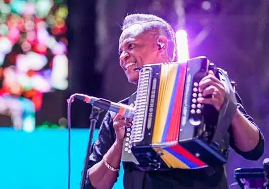 Las canciones más sonadas de Omar Geles